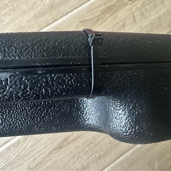 Weller 8200PKS Heavy Duty Soldering Gun Kit 140/100W – New Sealed in Case - Picture 7 of 10